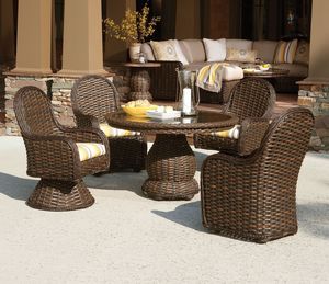 South Hampton Outdoor 5 Piece Dining Collection (48&quot; Round Glass Top Table)