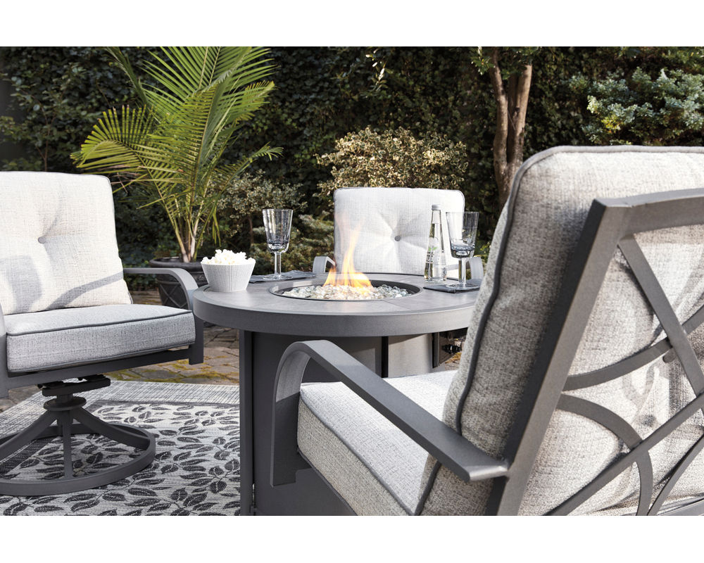 Ashley Furniture Donnalee Bay Outdoor Dining Table And Chairs Donnalee Bay  Swivel Lounge Chair Cheap