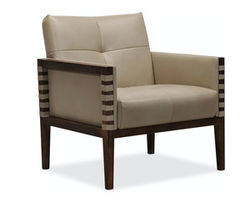 Carverdale Leather Club Chair (Light Brown)