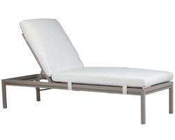 Montana Outdoor Chaise Lounge (110 fabrics - 8 metal finishes)
