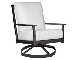 Montana Outdoor Swivel Lounge Chair (110 fabrics - 8 metal finishes)
