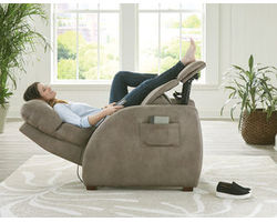 Relaxer Power Headrest Power Lay Flat Recliner w/CR3 Heat/Massage/Lumbar/Zero Gravity