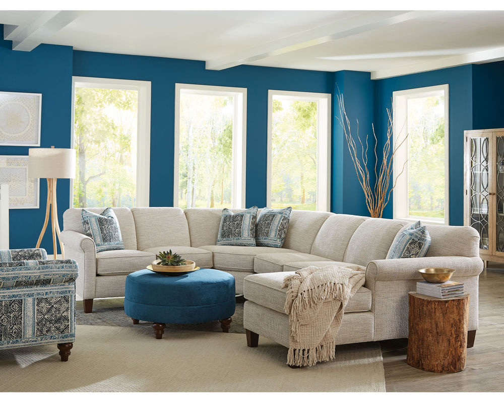 M9 Sleeper Sectional (100+ Performance fabrics) Make it yours | Sofas and  Sectionals, image size:1000x800