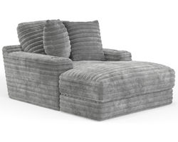 Comfrey Chaise Lounge in Moonstruck