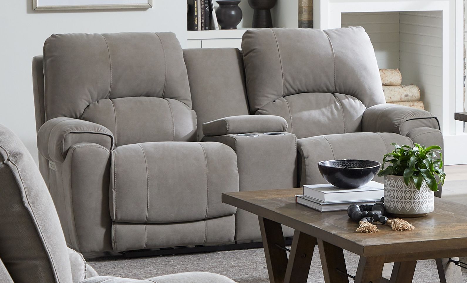 Havana Zero Gravity Triple Power Reclining Console Loveseat (In