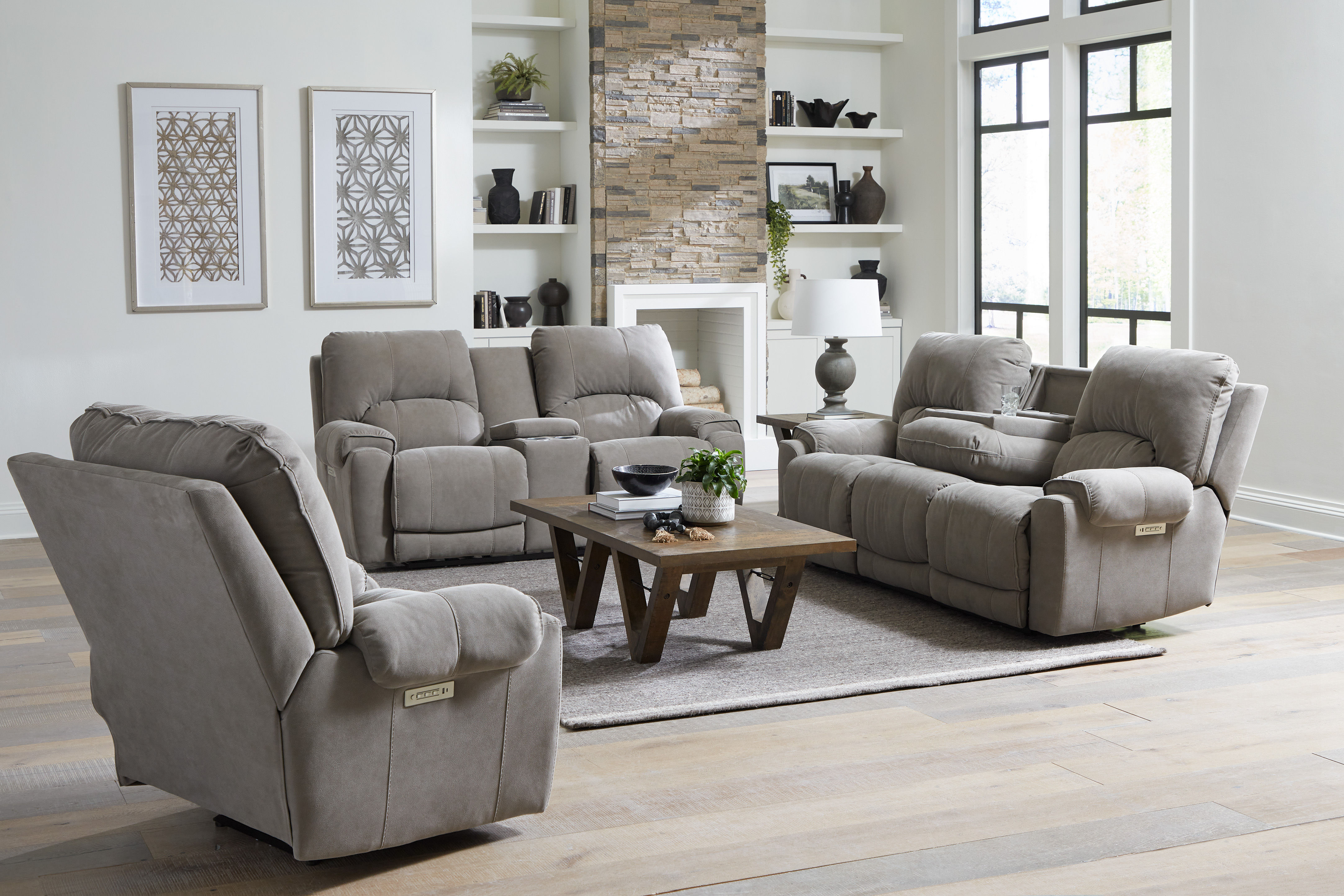 Havana Zero Gravity Triple Power Reclining Console Loveseat (In