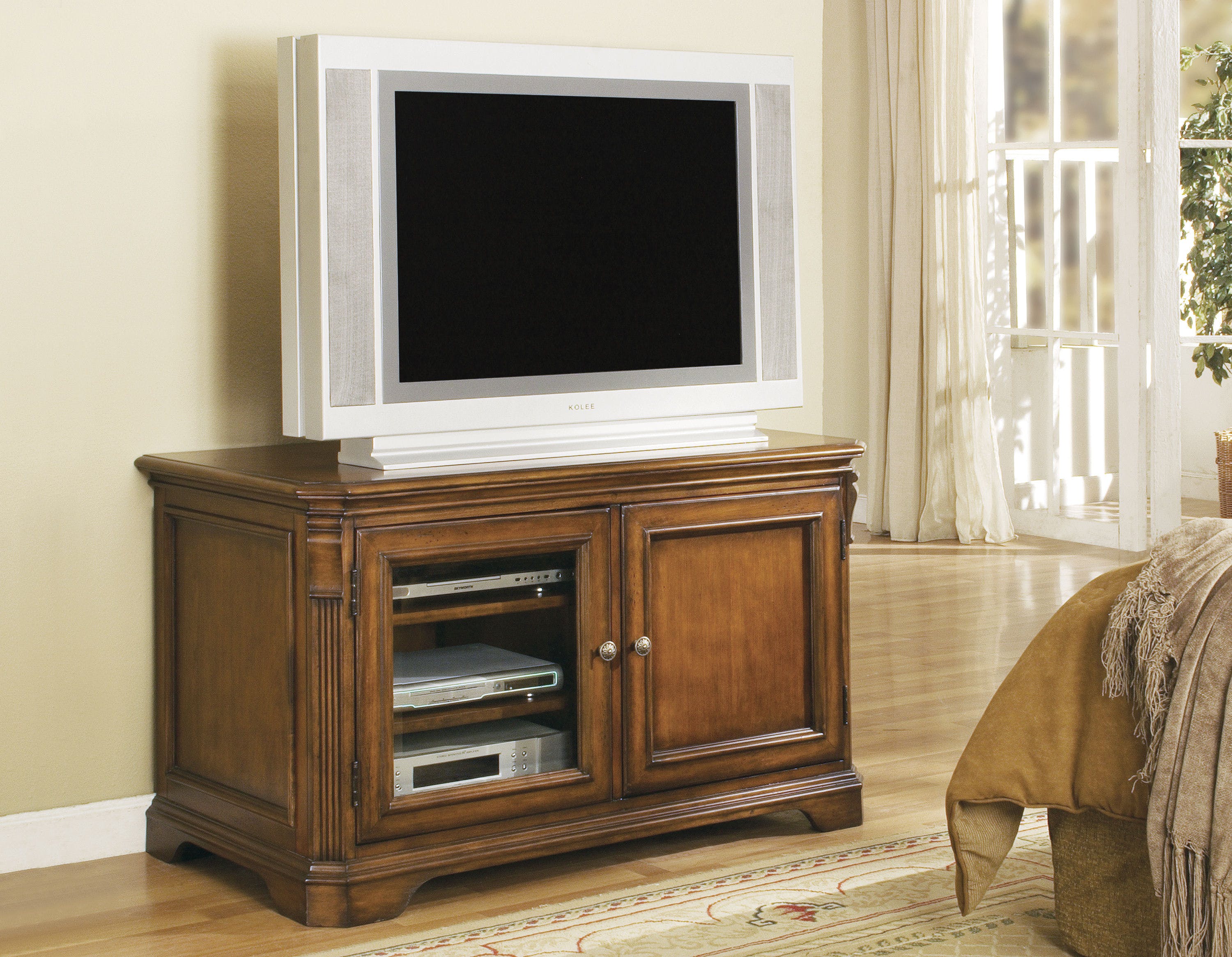 Brookhaven 44'' TV Console | Sofas and Sectionals