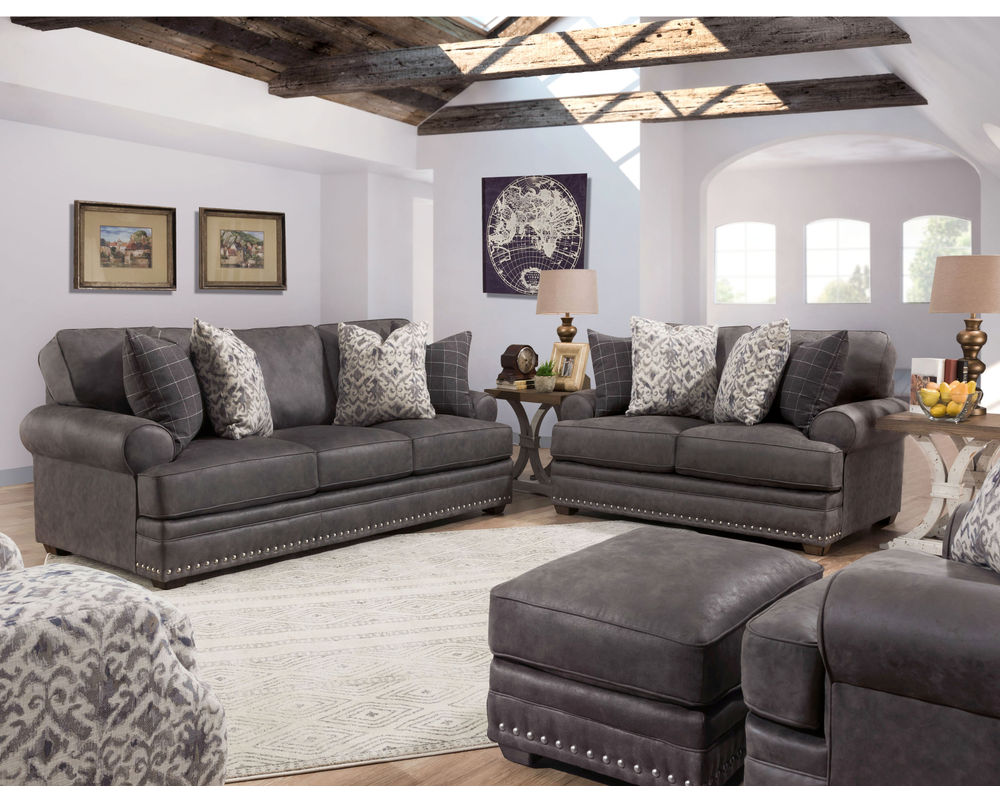 McClain 93" Sofa - Thumbnail 3