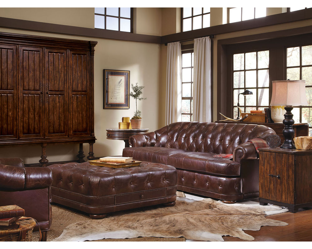Kennedy Walnut Chesterfield Sofa - Thumbnail 3