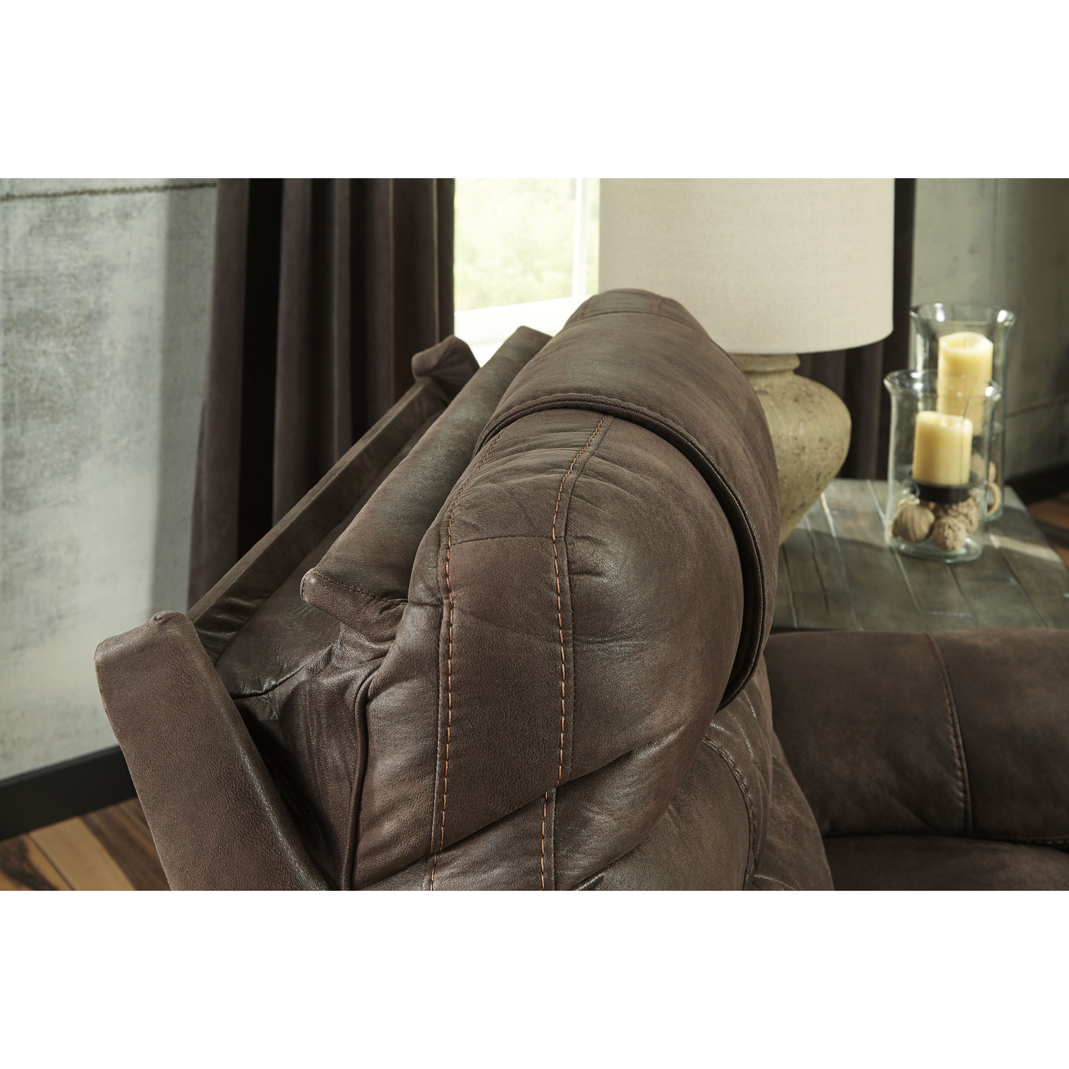 Welsford 54303 Power Headrest Power Reclining Sofa | Sofas and
