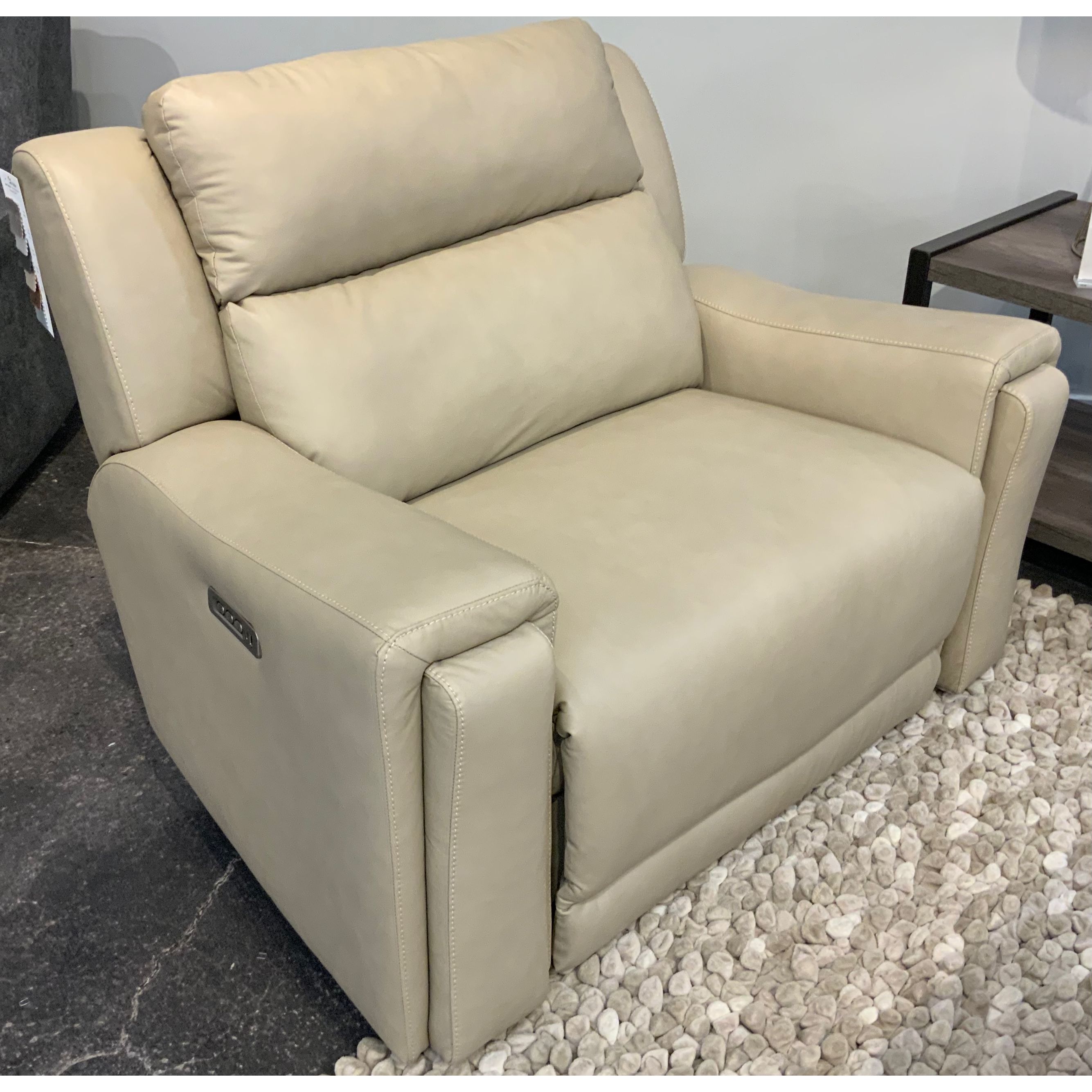 The Boss Zero Gravity Triple Power Recliner (+140 colors) | Sofas